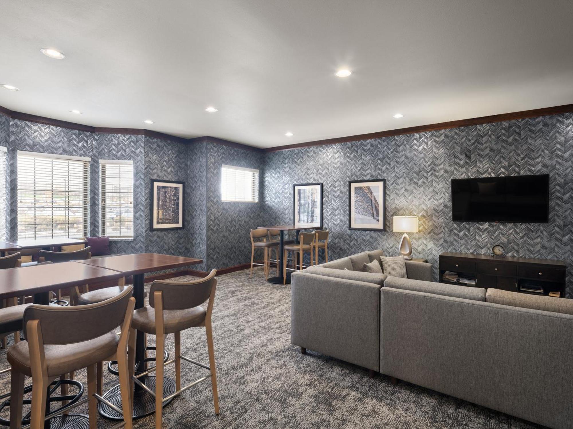 Staybridge Suites Midvale By Ihg Eksteriør billede
